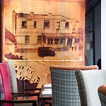 Cliff House Ξενοδοχείο 5*