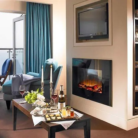 Cliff House ホテル 5*
