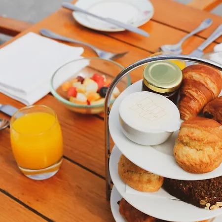 Cliff House ホテル アードモア