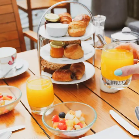 Cliff House アードモア