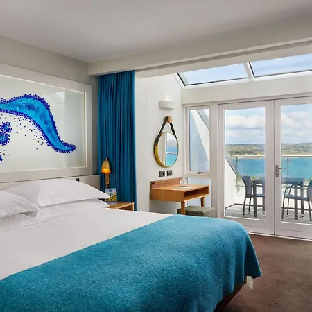 Cliff House 5* アードモア