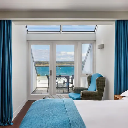 Cliff House 5*