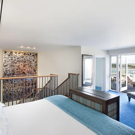 ホテル Cliff House