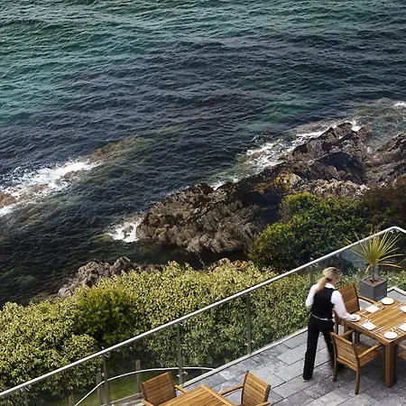 ホテル Cliff House 5*