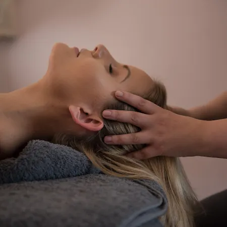 ホテル Cliff House アードモア