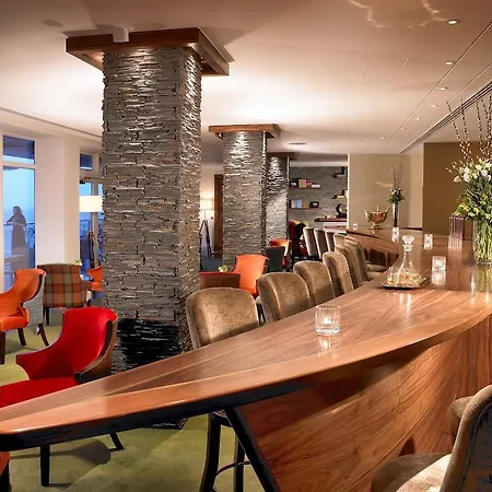 Cliff House 5*