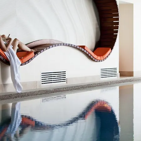 Cliff House Ardmore (Waterford)