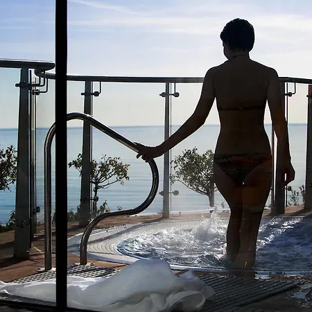 ホテル Cliff House アードモア