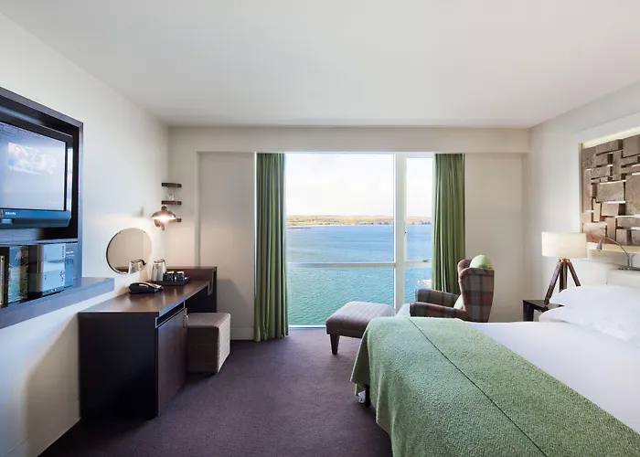 Cliff House Отель 5*