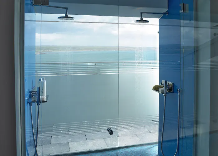 Ξενοδοχείο Cliff House 5*