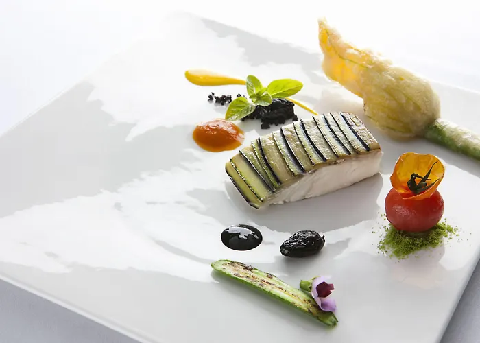 Cliff House Hotel 5*