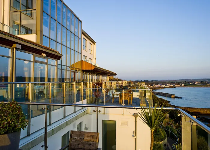 Cliff House Hotel 5*